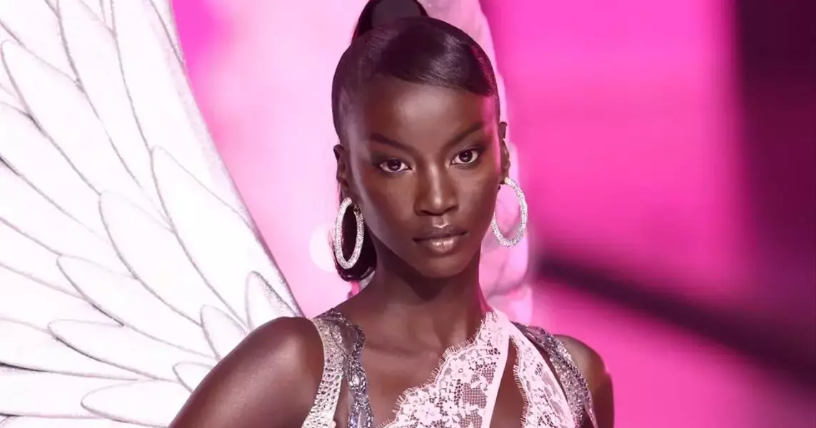 Let’s Talk About the Glam at the 2024 Victoria’s Secret Fashion Show