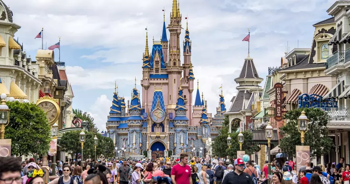 Disgruntled Disney Employee Hacks Menus, Putting Customers at Risk