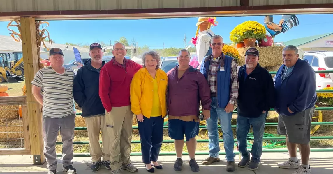 Amusements of America provides fair food lunch for Kiwanis