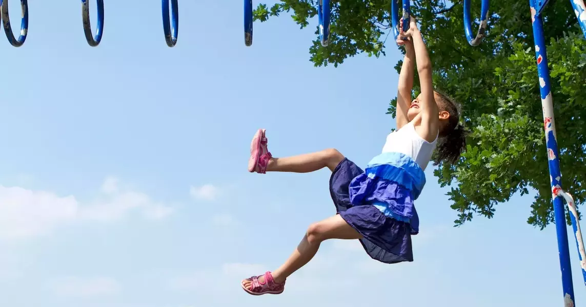 Researchers: Risky play helps today’s kids, the safest in history