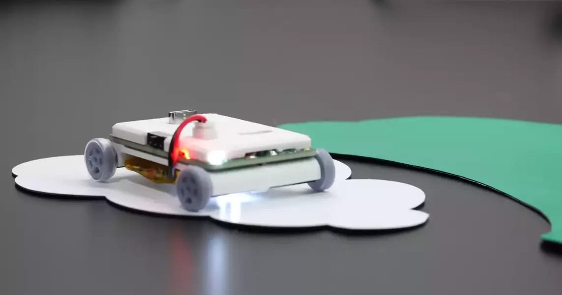 Little RC Car Project Takes Inspiration From Mario Kart