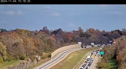 Pedestrian stuck, all lanes blocked after crash on Gene Snyder Freeway near Okolona