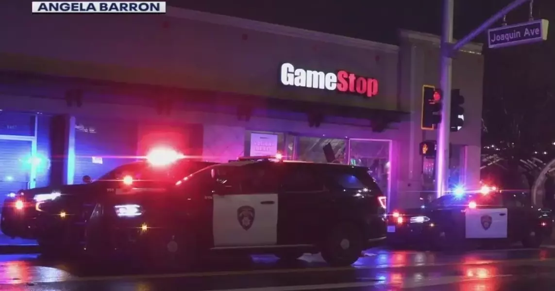 Repeated Vehicle Ramming Attacks Target Gamestop Stores in San Leandro