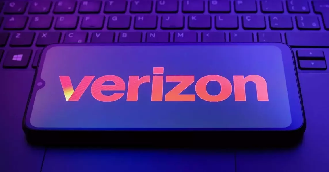 Verizon Class-Action Settlement Payments Begin, Sparking Customer Discontent