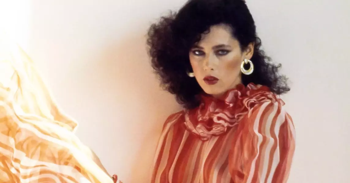 A Legacy of Grace: Remembering Dayle Haddon’s Timeless Impact